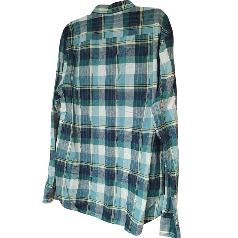 Like New Old Navy Men's Lightweight Flannel Plaid Shirt Size XL - Picture 2 of 4